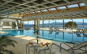 Cacique Inacayal Lake Hotel&Spa